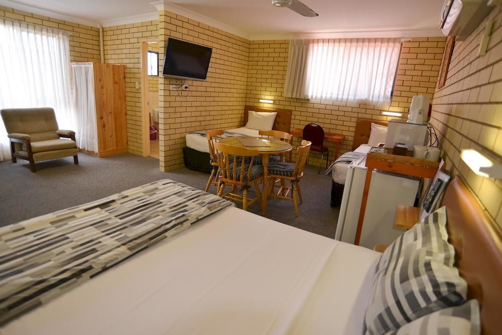 Coast Inn Motel Баллина Экстерьер фото